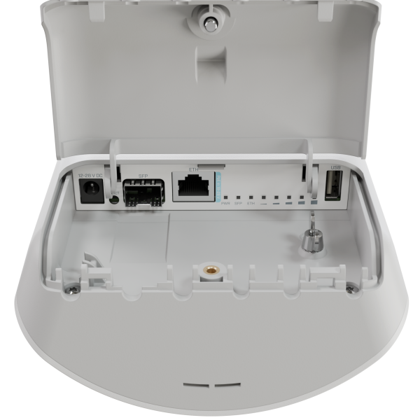 MikroTik mANTBox ax 15s